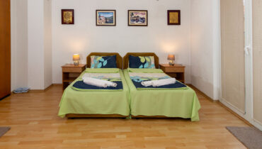 room3-featured